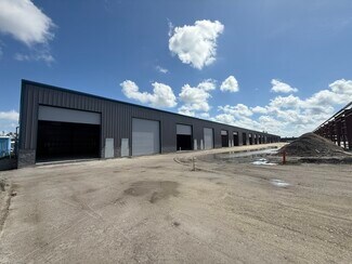 Plus de détails pour 16261 Pine Ridge Rd, Fort Myers, FL - Industriel/Logistique à louer
