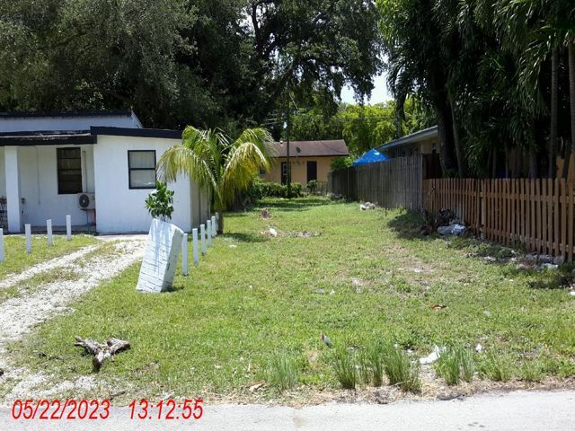 6040 Arthur St, Hollywood, FL à vendre - Photo de l’immeuble – Image 2 sur 3