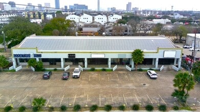 3101-3121 Fountain View Dr, Houston, TX à louer Photo de l’immeuble– Image 1 sur 7