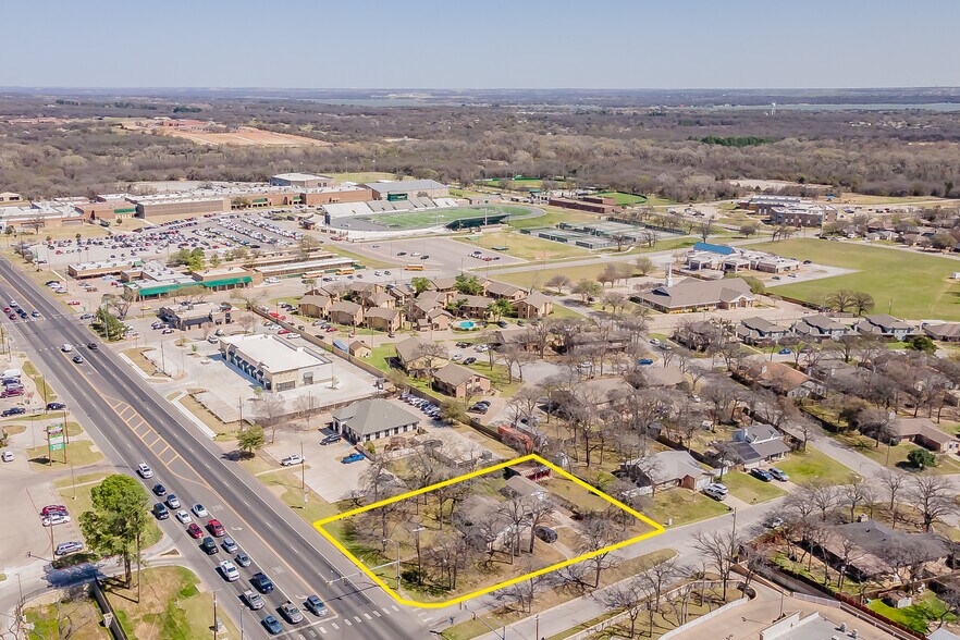 914 Boyd Rd, Azle, TX à vendre - Photo principale – Image 1 sur 1