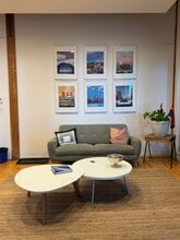 49 Spadina Ave, Toronto, ON à louer Photo intérieure– Image 2 sur 13