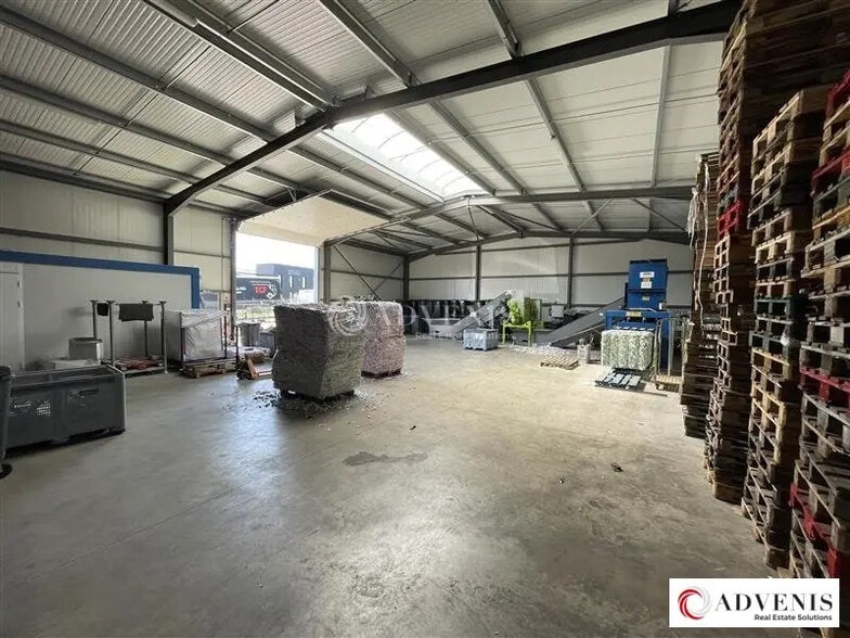 Local d’activités dans Saint-Loubès à louer - Photo intérieure – Image 3 sur 4