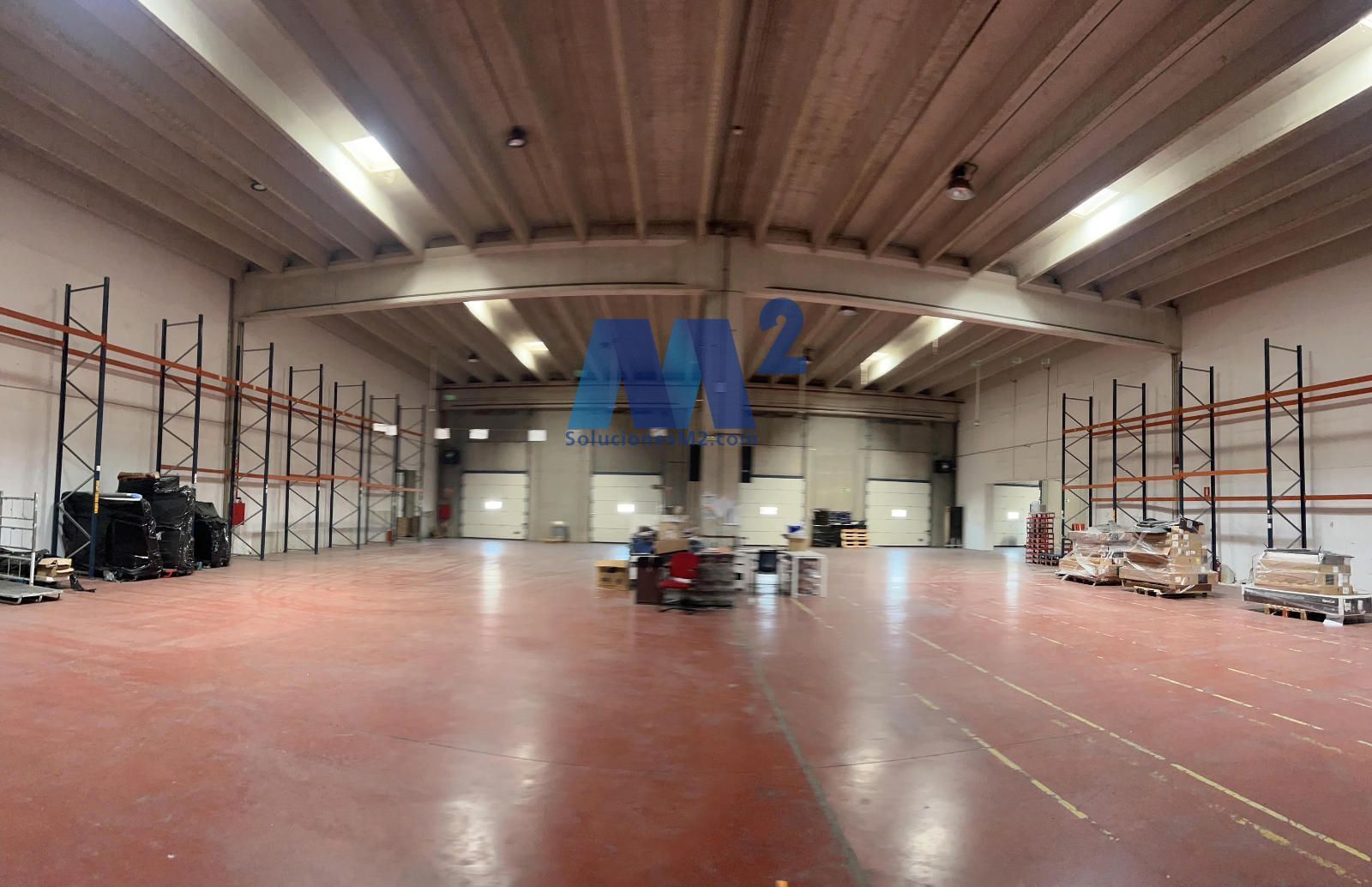 Industriel/Logistique dans Coslada, Madrid à louer Photo principale– Image 1 sur 6