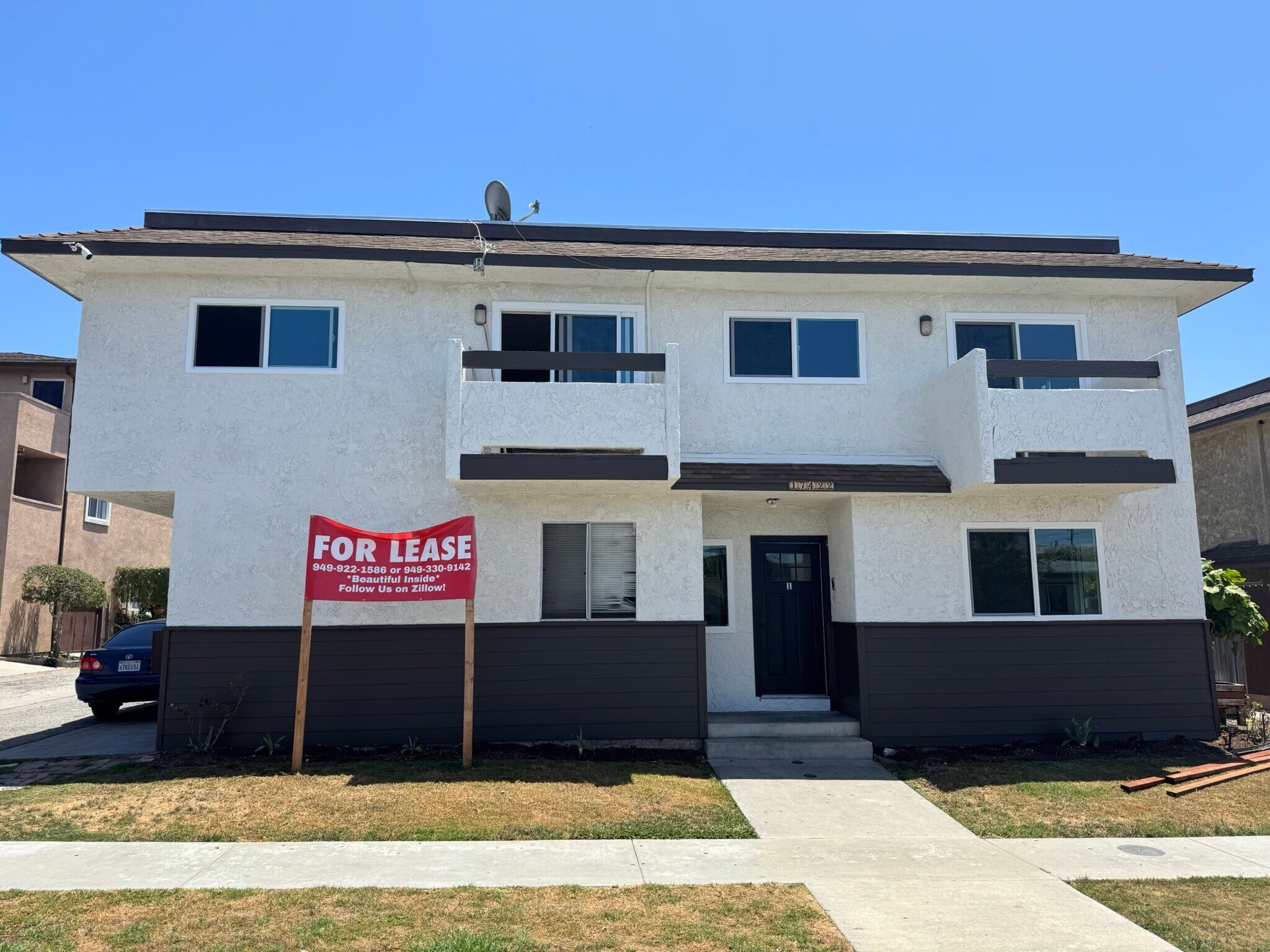 17422 Keelson Ln, Huntington Beach, CA à vendre Photo de l’immeuble– Image 1 sur 10