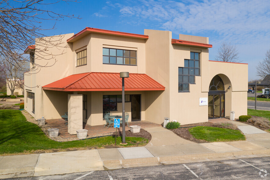 1305-1309 S Fountain Dr, Olathe, KS à vendre - Photo principale – Image 1 sur 8