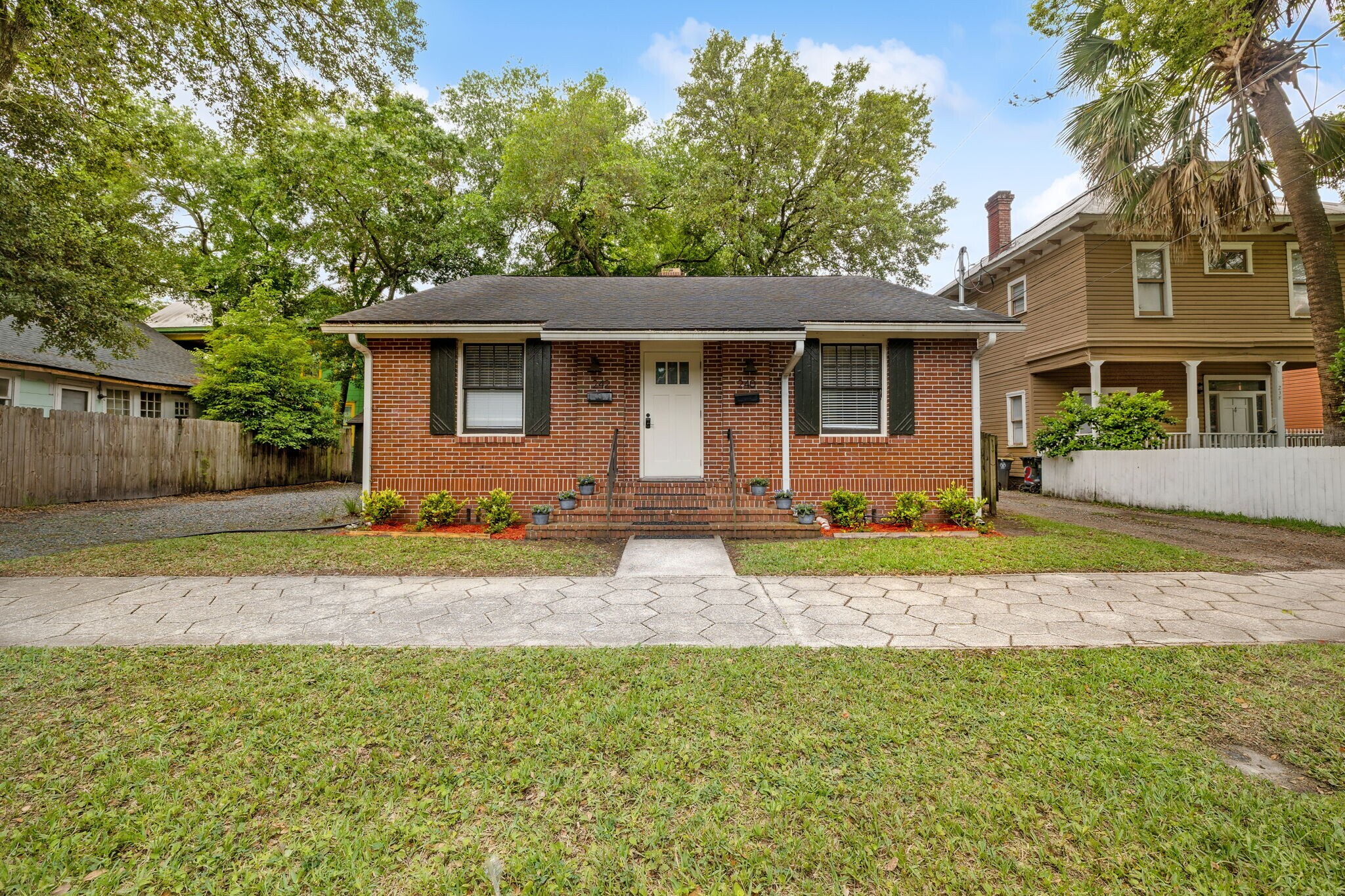 240 E 6th St, Jacksonville, FL à vendre Photo principale– Image 1 sur 17