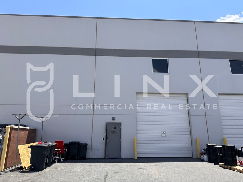 4616 S Beehive Dr, Saint George, UT à louer - Photo de l’immeuble – Image 2 sur 3