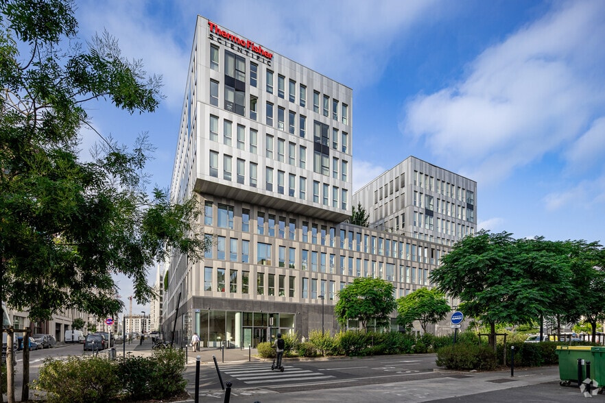 31 Rue D'Armagnac, Bordeaux à louer - Photo de l’immeuble – Image 2 sur 13