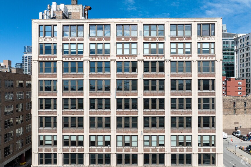 328 S Jefferson St, Chicago, IL à louer - Photo de l’immeuble – Image 2 sur 26