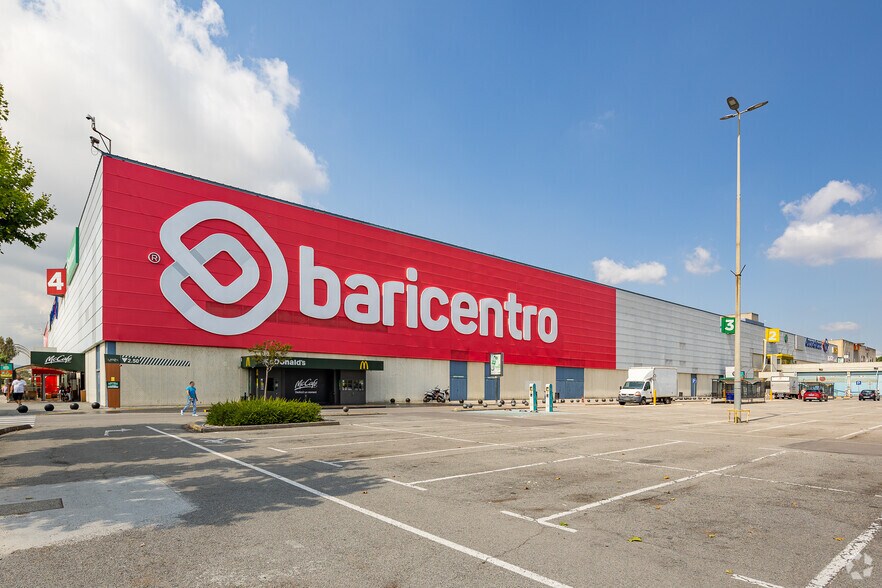 Carrer Vinya, Barberà del Vallès, Barcelona à vendre - Photo principale – Image 1 sur 7