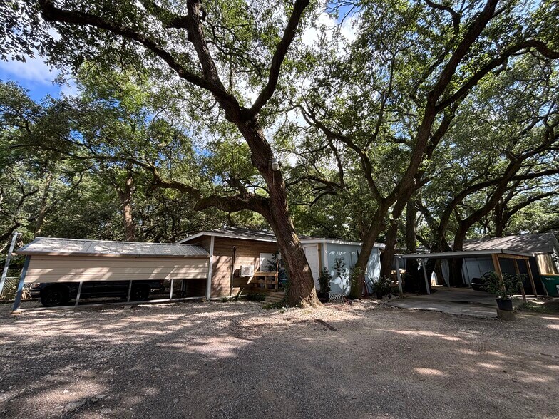 3600 Reading St, Bacliff, TX à vendre - Photo de l’immeuble – Image 2 sur 28