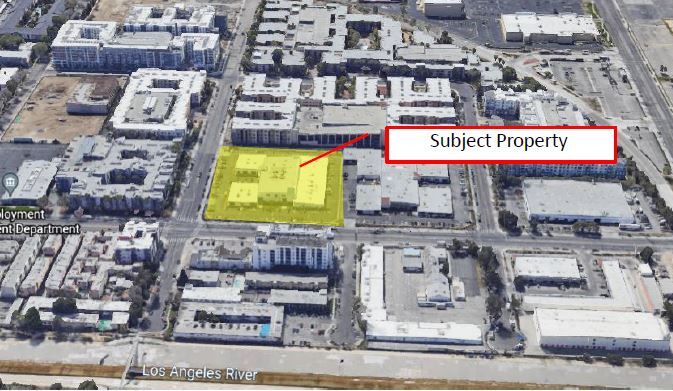 6723-6743 Variel Ave, Canoga Park, CA à louer - Photo de l’immeuble – Image 3 sur 16