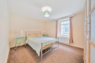 Plus de détails pour 2 Cheapside, Ambleside - Local commercial à vendre