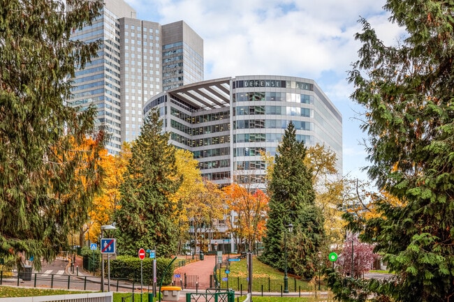 Plus de détails pour 23-25 Rue Delarivière Lefoullon, Puteaux - Bureau à louer