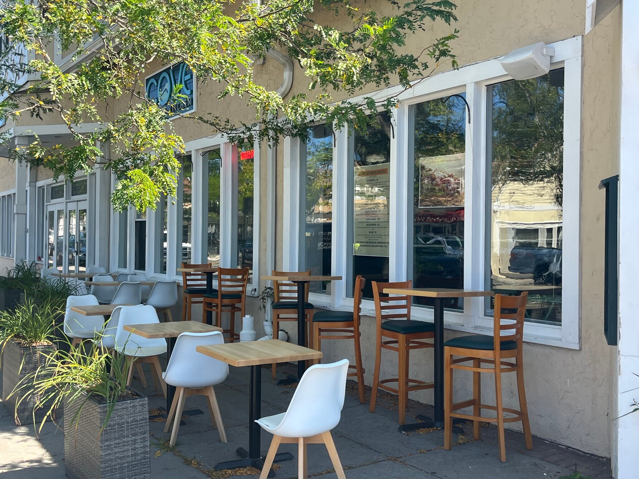 615 Main St, Hyannis, MA à louer Photo principale– Image 1 sur 15