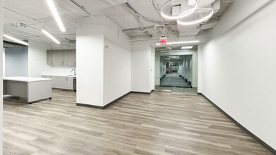 1425 K St NW, Washington, DC à louer Photo intérieure– Image 2 sur 17