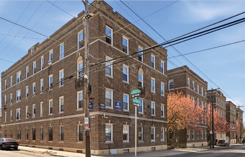 1336 Arrott St, Philadelphia, PA à vendre Photo principale– Image 1 sur 12