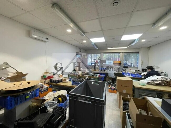 Plus de détails pour Industriel/Logistique à vendre