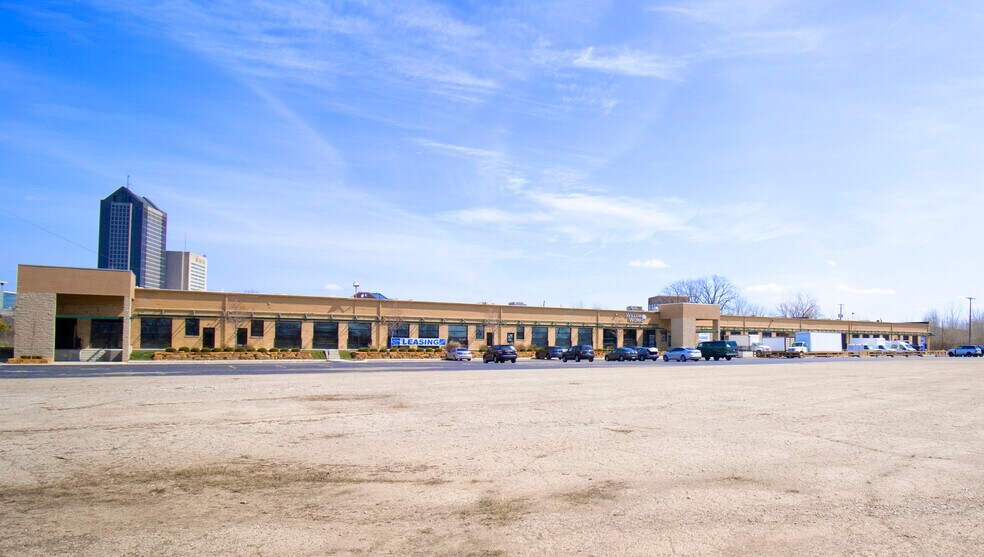 371-528 Maier Pl, Columbus, OH à louer - Photo de l’immeuble – Image 3 sur 13