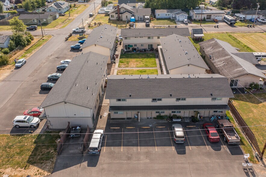 455 W D St, Halsey, OR à vendre - Photo de l’immeuble – Image 2 sur 17