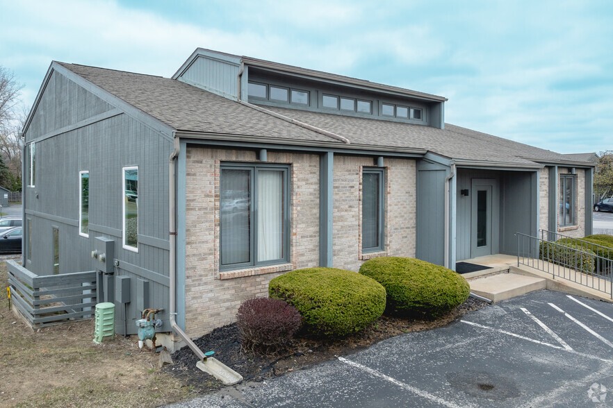 6800 W Central Ave, Toledo, OH à louer - Photo de l’immeuble – Image 2 sur 8