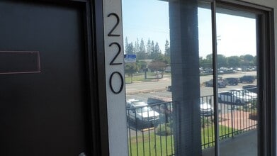 1433 W Merced Ave, West Covina, CA à louer - Vidéo sur l’annonce professionnelle 