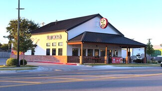 Plus de détails pour 418 Main St, Jenks, OK - Local commercial à vendre