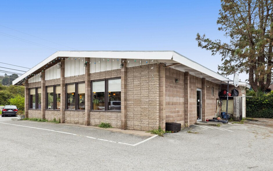 3048 N Cabrillo Hwy, Half Moon Bay, CA à vendre - Photo de l’immeuble – Image 3 sur 7