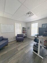 10 Plaza Dr, Scarborough, ME à louer Photo intérieure– Image 2 sur 3