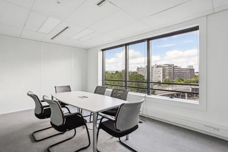 1-21 Avenue Edouard Belin, Rueil-Malmaison à louer Photo intérieure– Image 2 sur 22