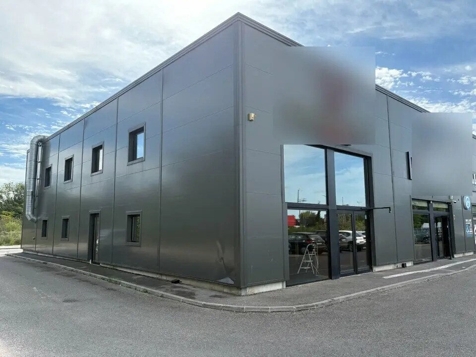 Local commercial dans Le Pontet à louer Photo de l’immeuble– Image 1 sur 12