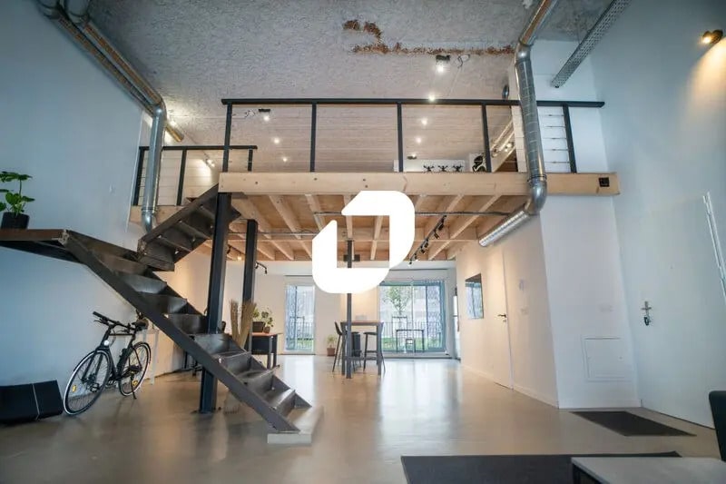 Bureau dans Bordeaux à louer - Photo de l’immeuble – Image 3 sur 19