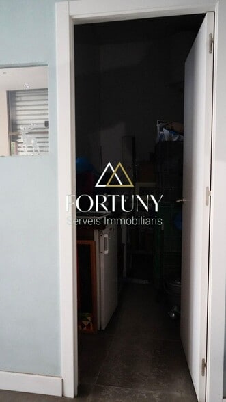 View Photo