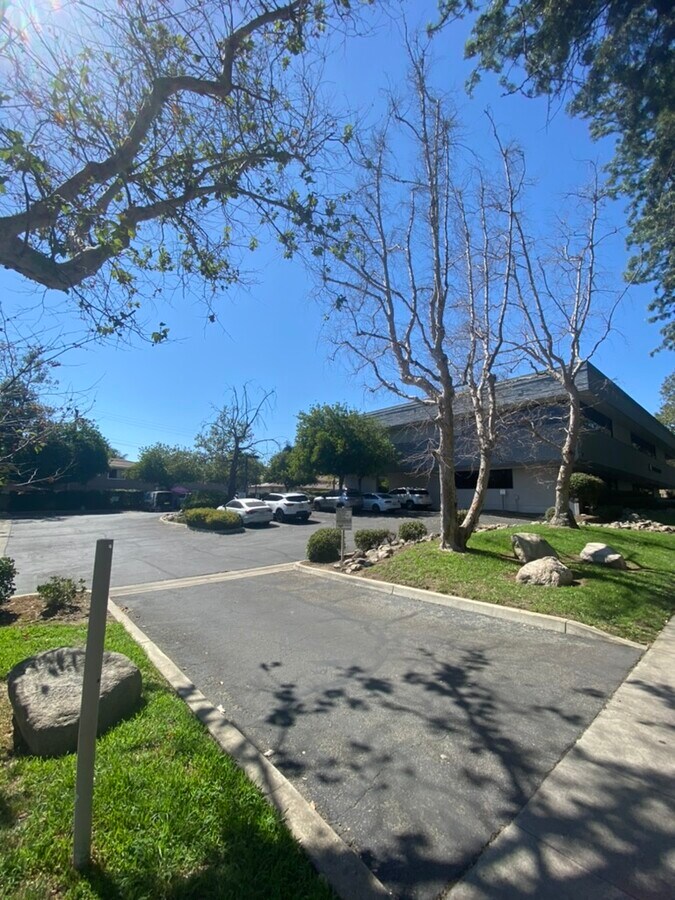 View Photo
