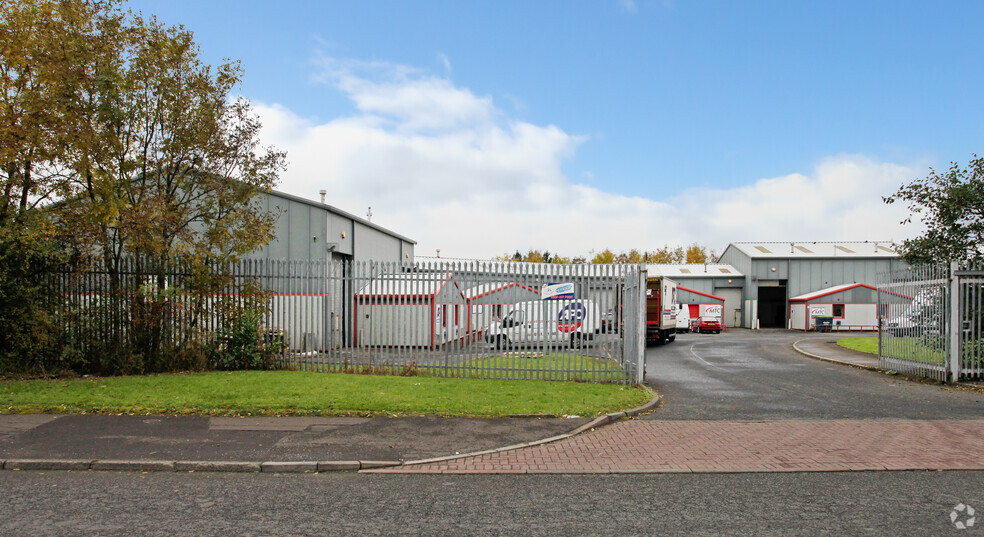 239 Blairtummock Rd, Glasgow à louer - Photo de l’immeuble – Image 2 sur 2