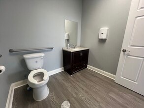 6600-6924 Antoine Dr, Houston, TX à louer Photo de l’immeuble– Image 2 sur 5