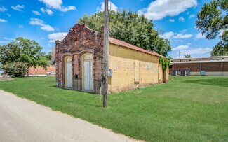 Plus de détails pour 603 Calhoun St, Richmond, TX - Bureau à vendre