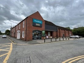 Unit 4 - Local commercial