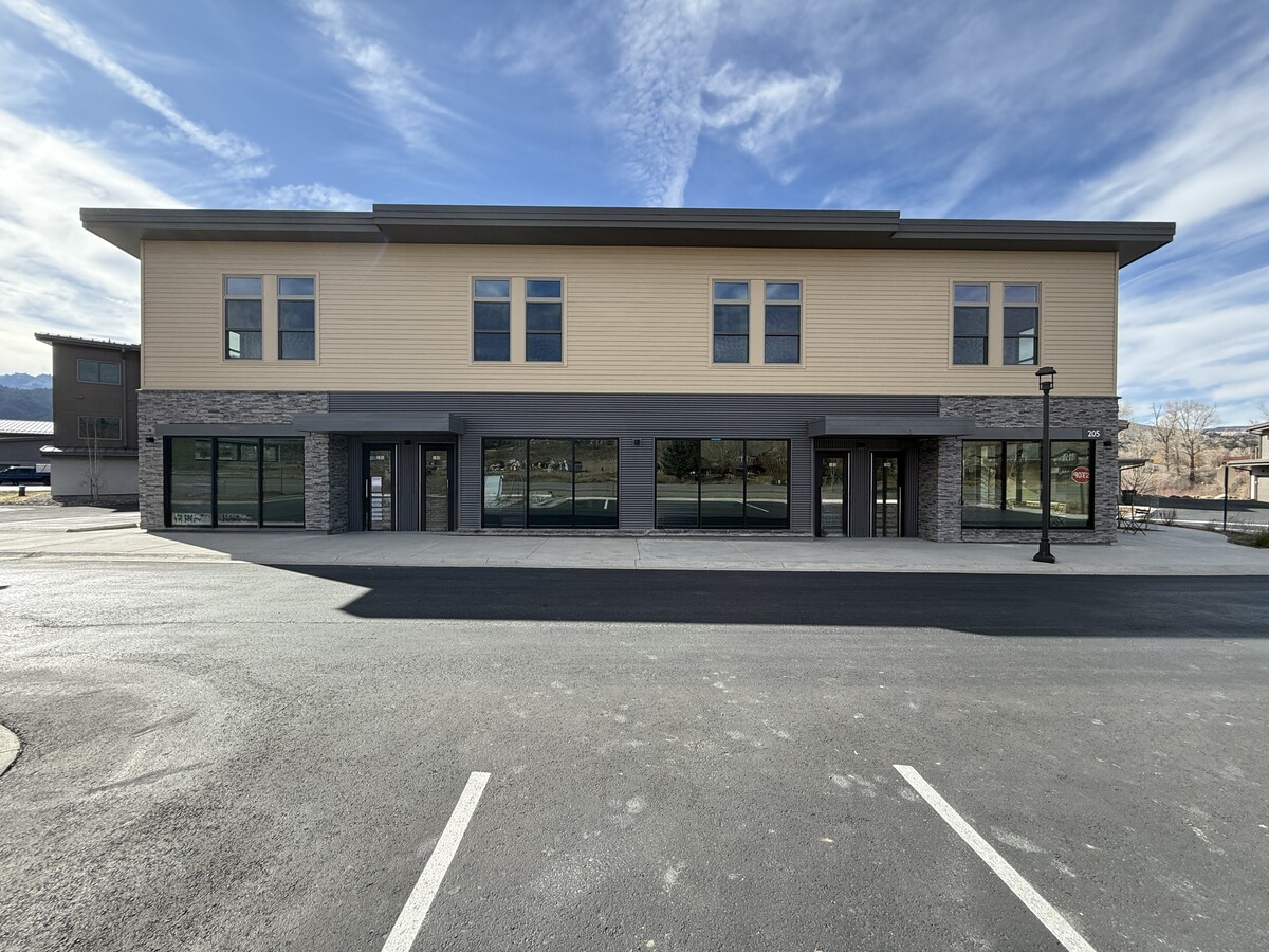 205 Jasper Pl, Ridgway, CO 81432 - Lot 104 - - Photo intérieure - Image 1 of 27