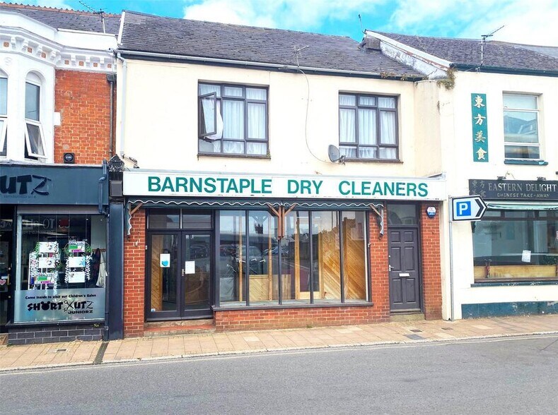 23 Bear St, Barnstaple à vendre - Photo de l’immeuble – Image 2 sur 17