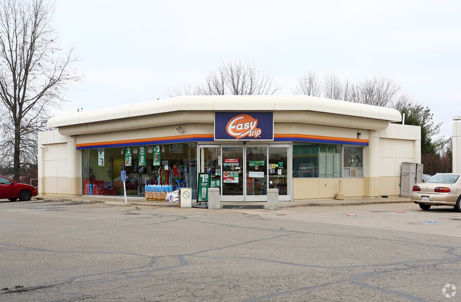 959 Steels Corners Rd, Stow, OH à vendre - Photo de l’immeuble – Image 2 sur 8