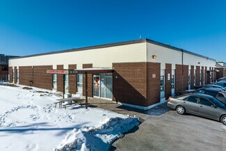 Plus de détails pour 120 Midwest Rd, Toronto, ON - Industriel/Logistique à louer