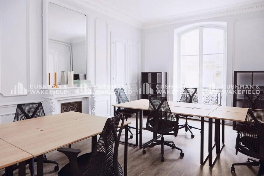 13 Rue Yves Toudic, Paris à louer - Photo intérieure – Image 3 sur 6