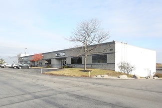 Plus de détails pour 307 Cayuga Rd, Cheektowaga, NY - Local d'activités à louer