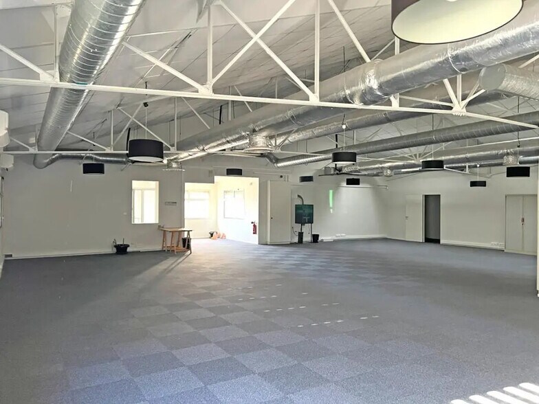 34 Boulevard De La Méditerranée, Toulouse à louer - Photo de l’immeuble – Image 3 sur 10