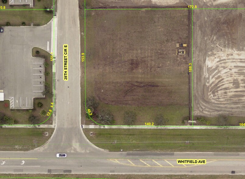 6711 28th Street Circle East, Sarasota, FL à louer - Photo principale – Image 1 sur 1