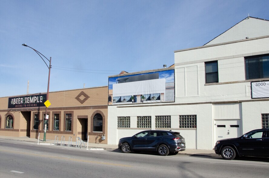 3161 N Elston Ave, Chicago, IL à louer - Photo de l’immeuble – Image 2 sur 3