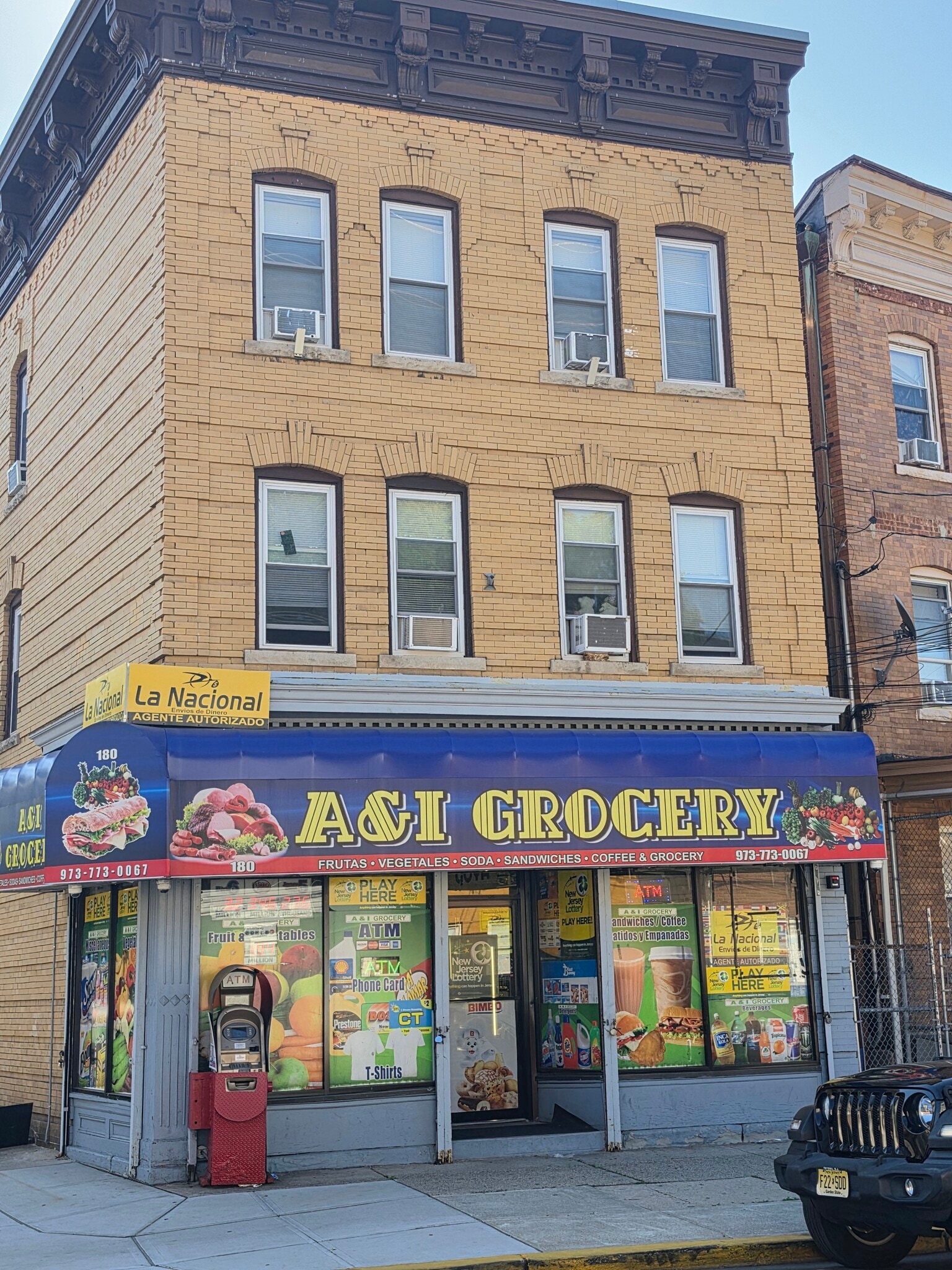 178-180 Myrtle Ave, Passaic, NJ à louer Photo intérieure– Image 1 sur 1