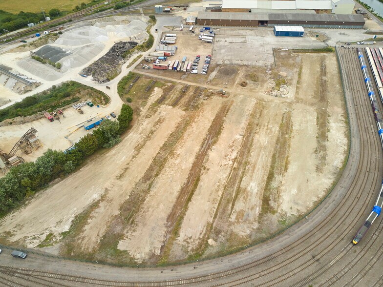 Adelaide Park, Road and Rail Distribution Cen, Ely à louer - Aérien – Image 3 sur 10