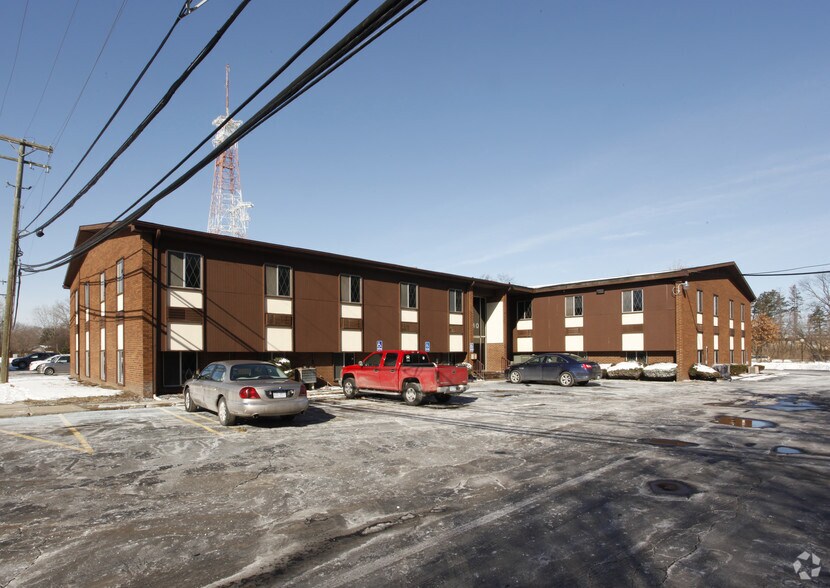 25140 Lahser Rd, Southfield, MI à vendre - Photo de l’immeuble – Image 3 sur 3
